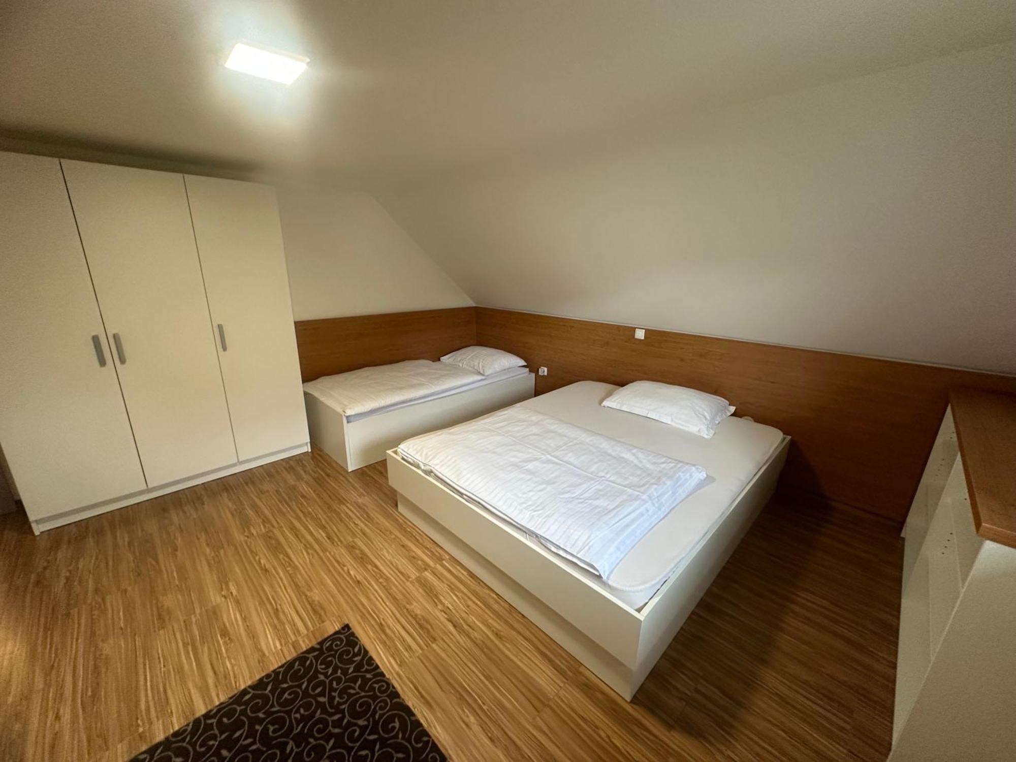 Domacija Vodnik & Apartments Cerklje na Gorenjskem Extérieur photo